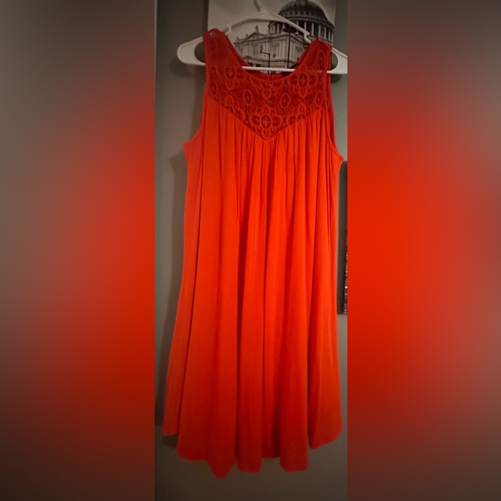 Beautiful mid length dress.
